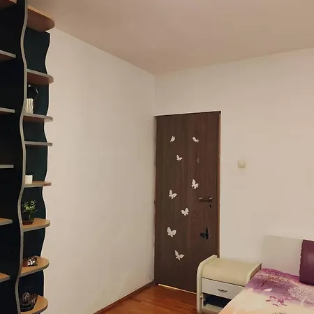 Apartment Parklake 4 With 6 Beds Accomodates 9 People Entire
