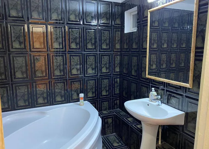 Διαμέρισμα Parklake 4 With 6 Beds Accomodates 9 People Entire Βουκουρέστι