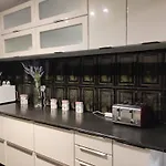 Parklake 4 With 6 Beds Accomodates 9 People Entire 公寓