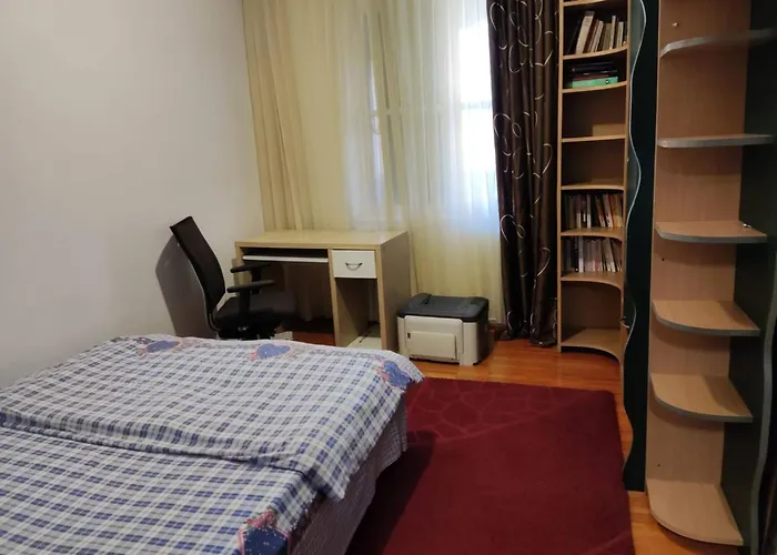Parklake 4 With 6 Beds Accomodates 9 People Entire