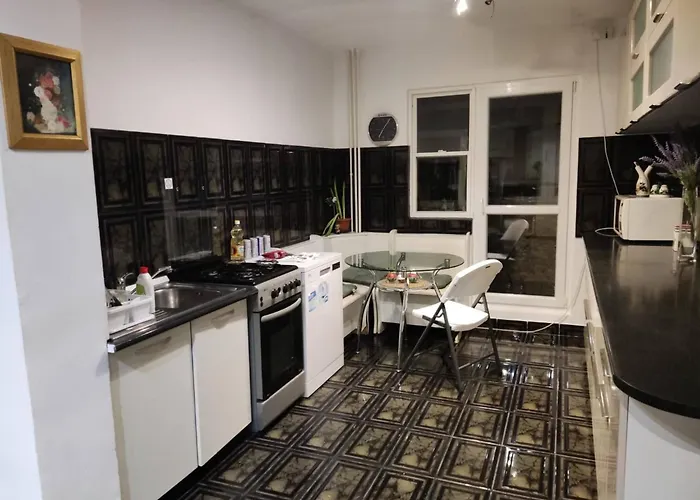 Parklake 4 With 6 Beds Accomodates 9 People Entire Bukareszt