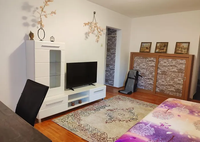 Apartament Parklake 4 With 6 Beds Accomodates 9 People Entire *